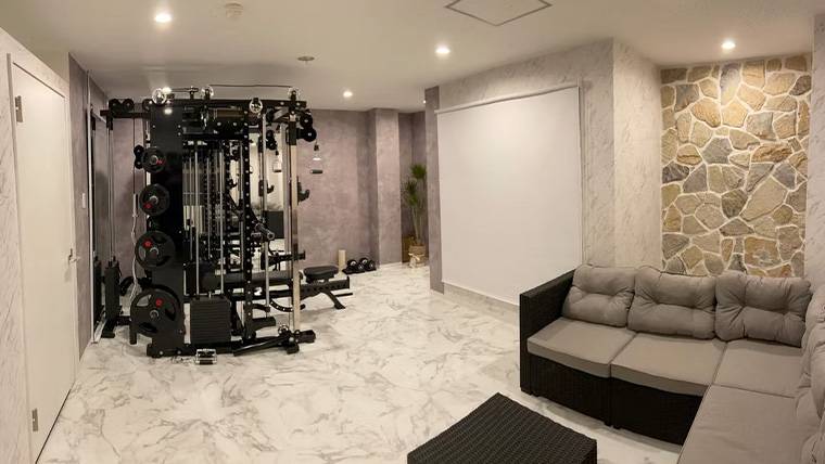 MILOGYM 湘南平塚